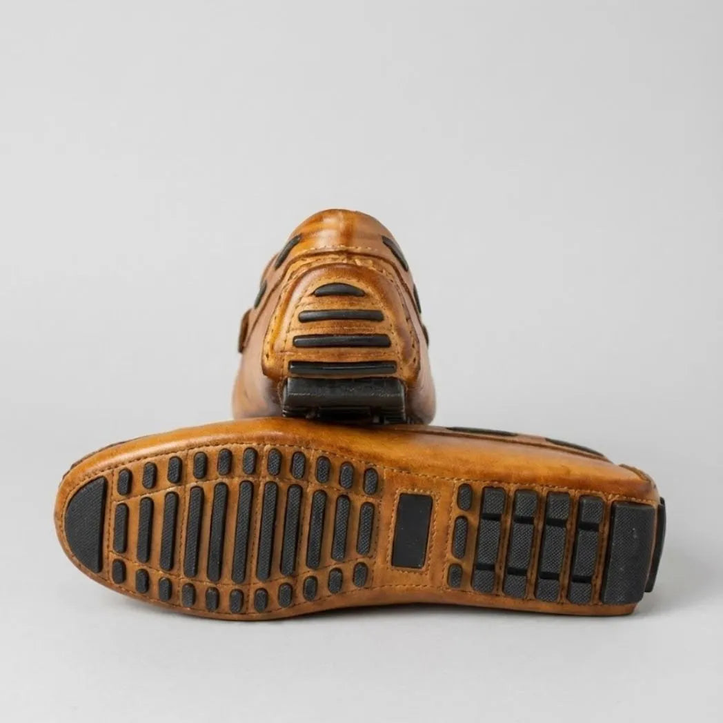 Mocassim Driver Penny de Couro