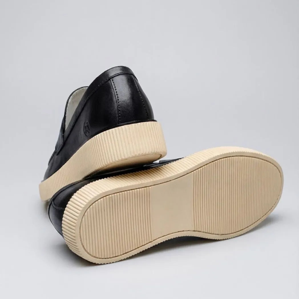 Mocassim Loafer Londres de Couro Preto