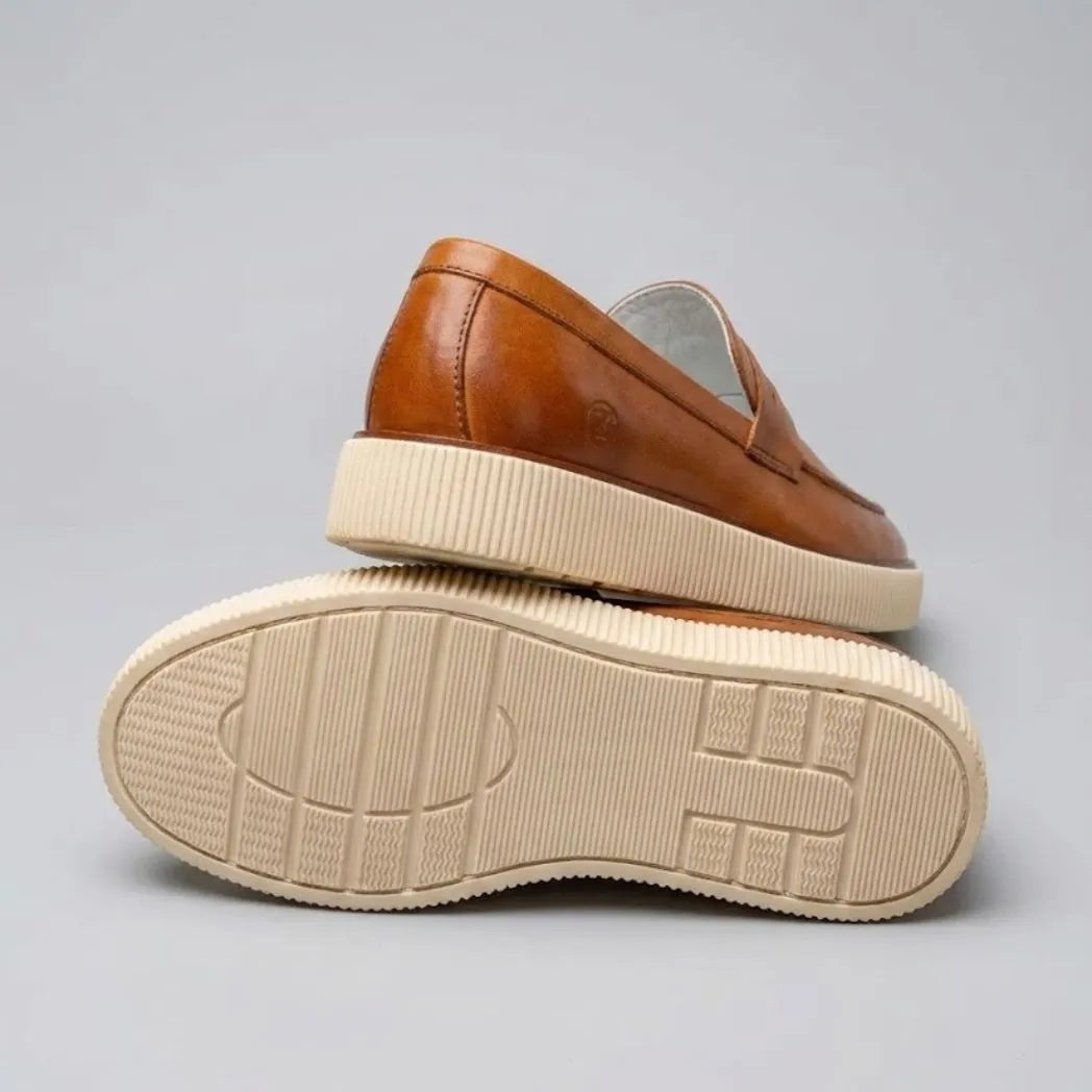 Mocassim Loafer Urban Londres de Couro