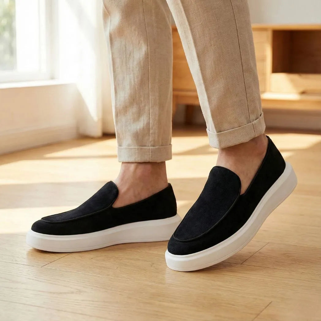 Mocassim Loafer de Camurça Vanguard Preto