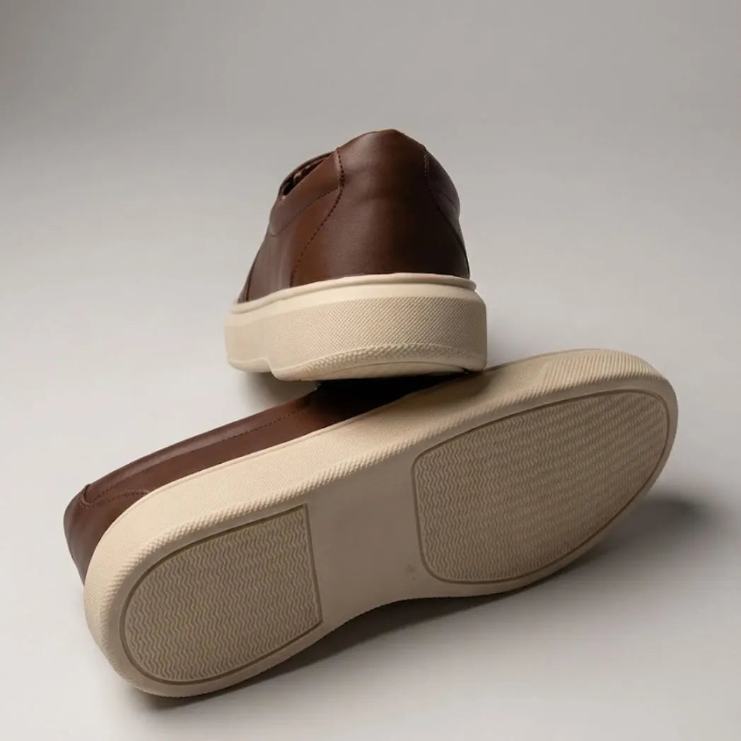 Mocassim Slip On Casual de Couro Marrom