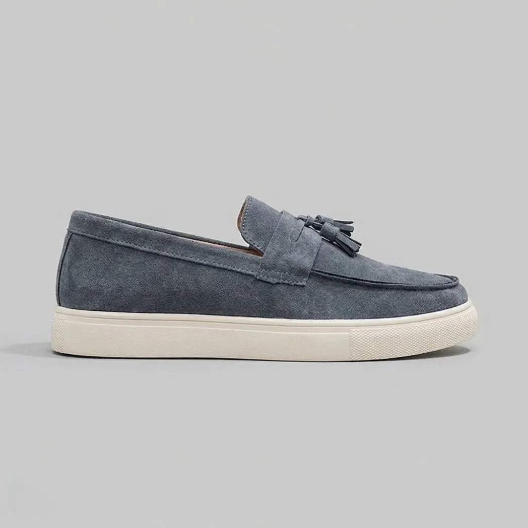 Mocassim Derby de Camurça com Guizos