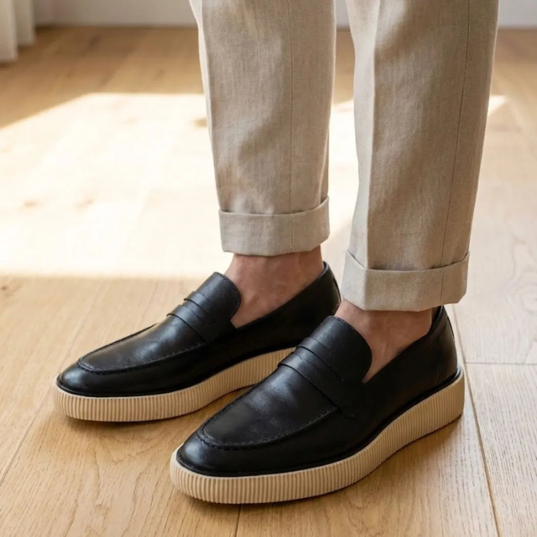 Mocassim Loafer Londres de Couro Preto