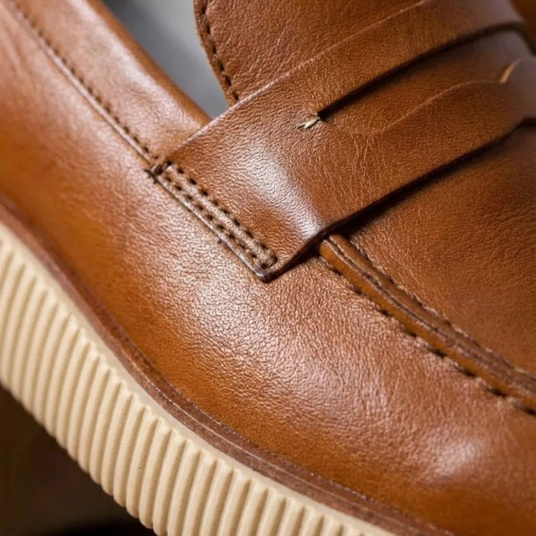 Mocassim Loafer Londres de Couro