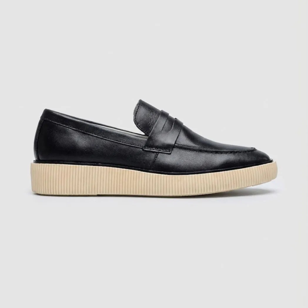 Mocassim Loafer Urban Londres de Couro