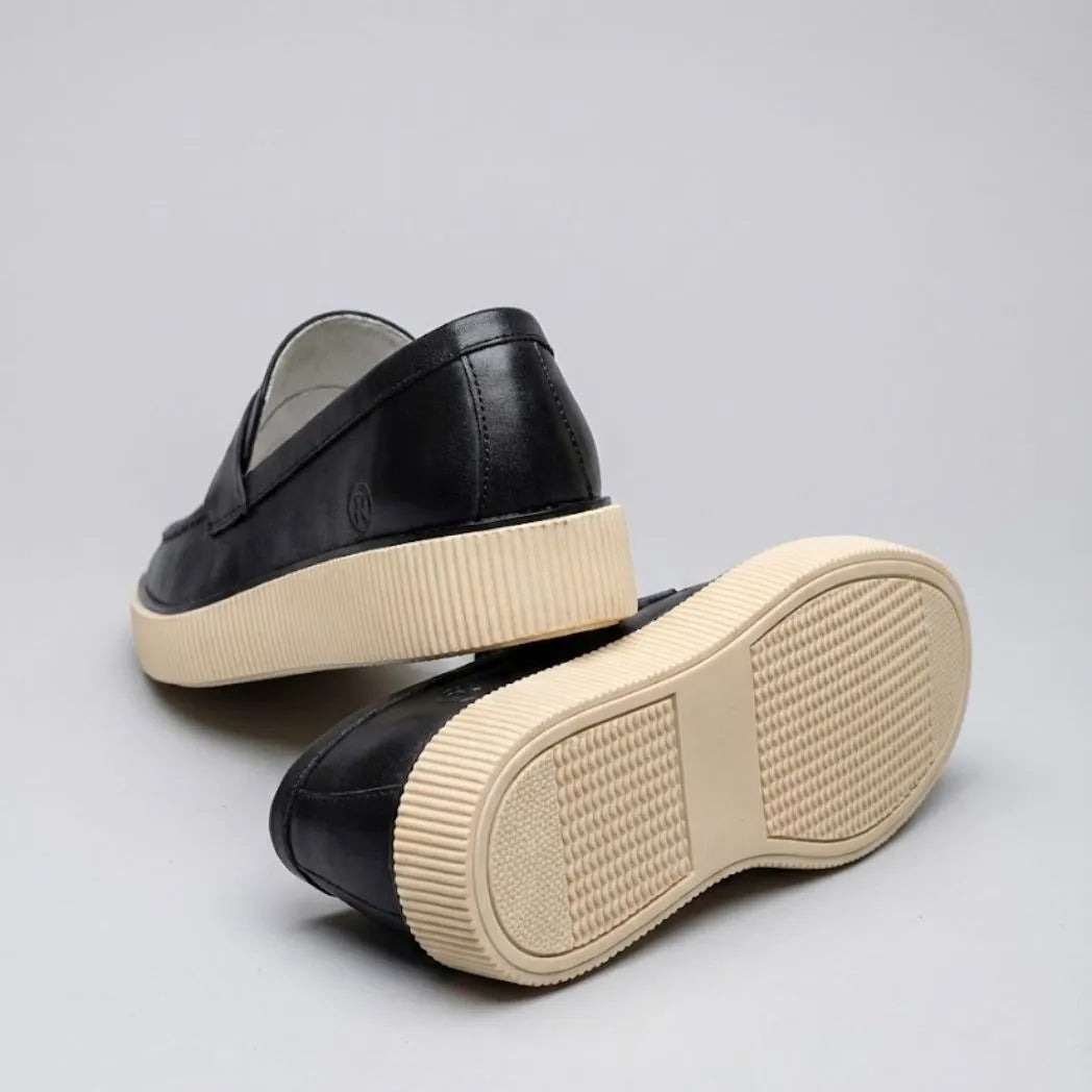 Mocassim Loafer Urban Londres de Couro