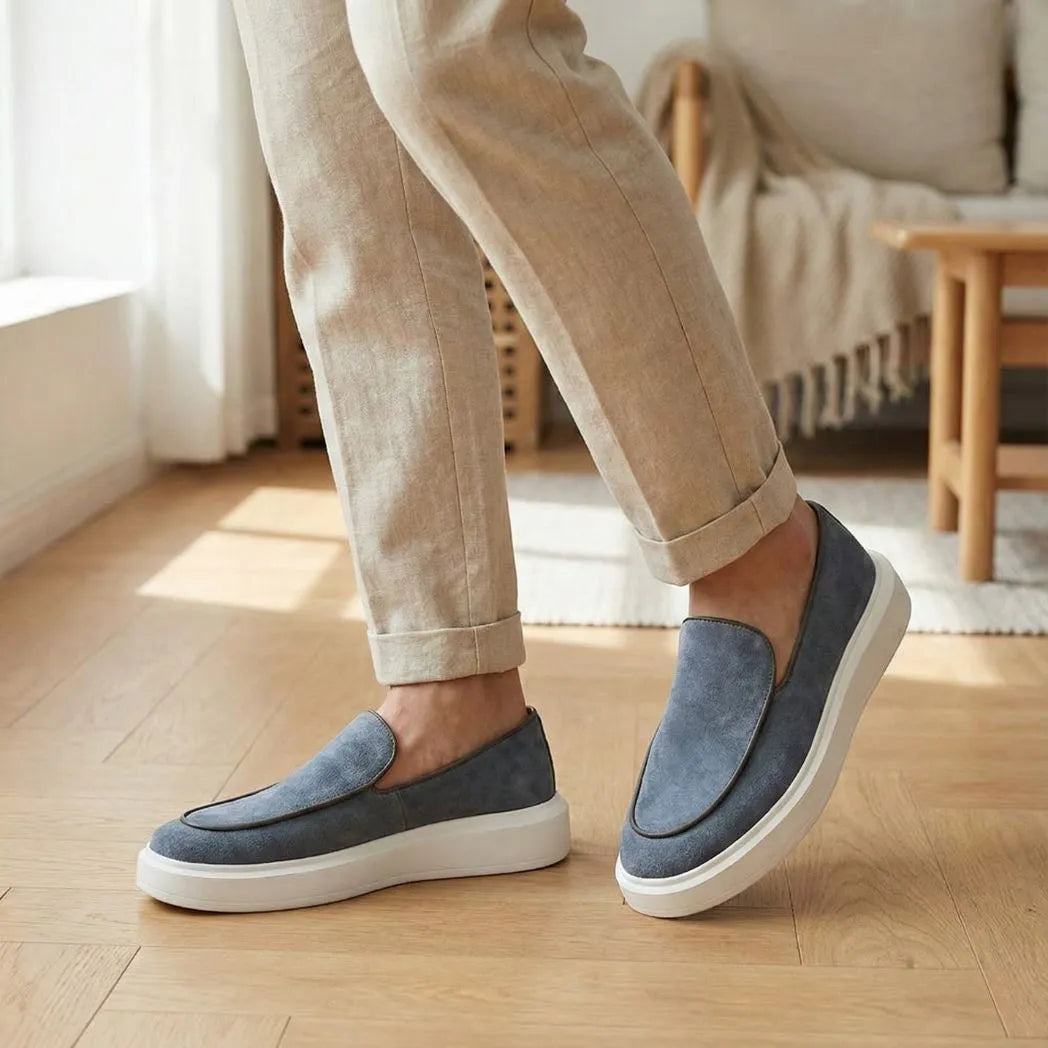 Mocassim Loafer de Camurça Vanguard Cinza
