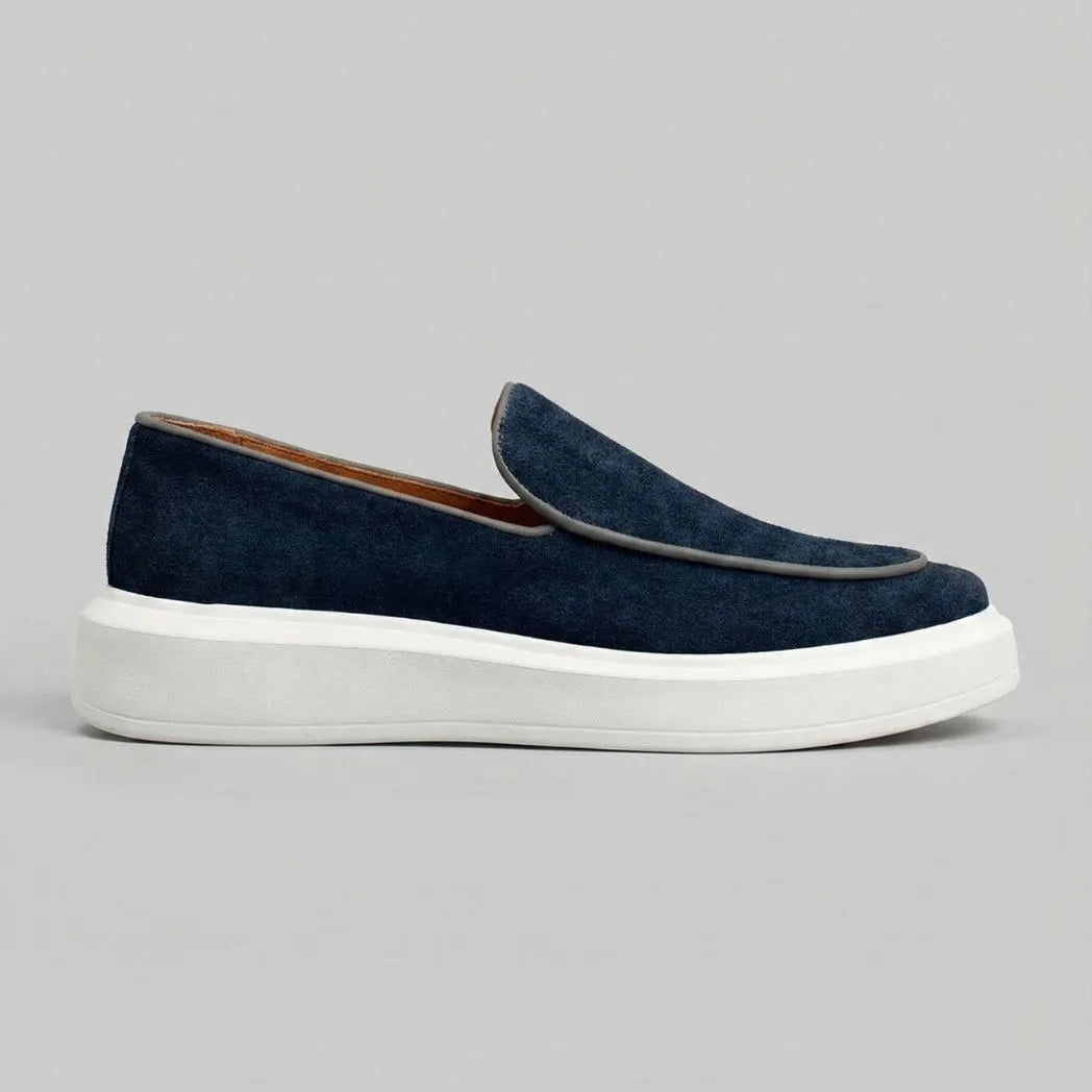 Mocassim Loafer de Camurça Vanguard