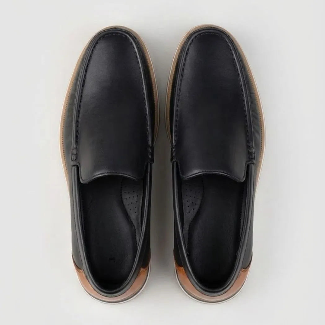 Mocassim Loafer de Couro Contrast