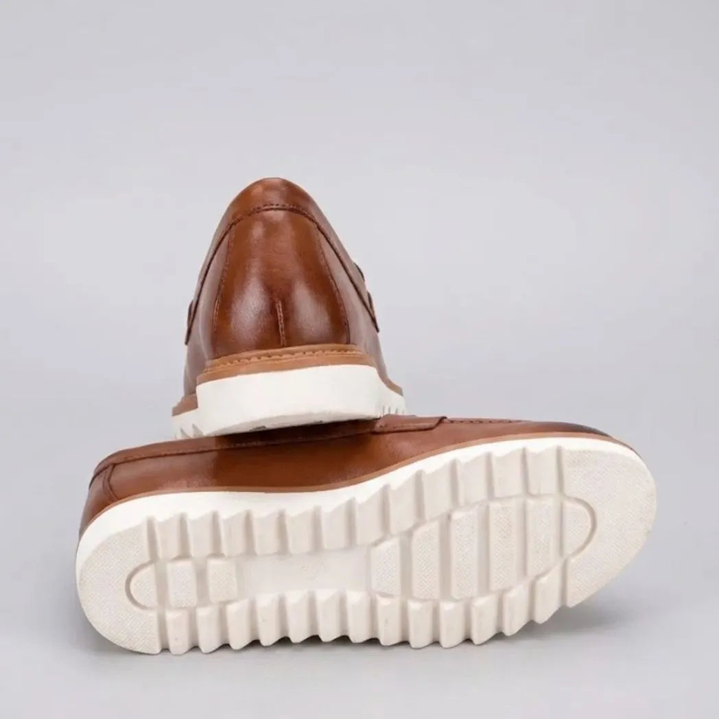 Mocassim Loafer de Couro Napoli Marrom