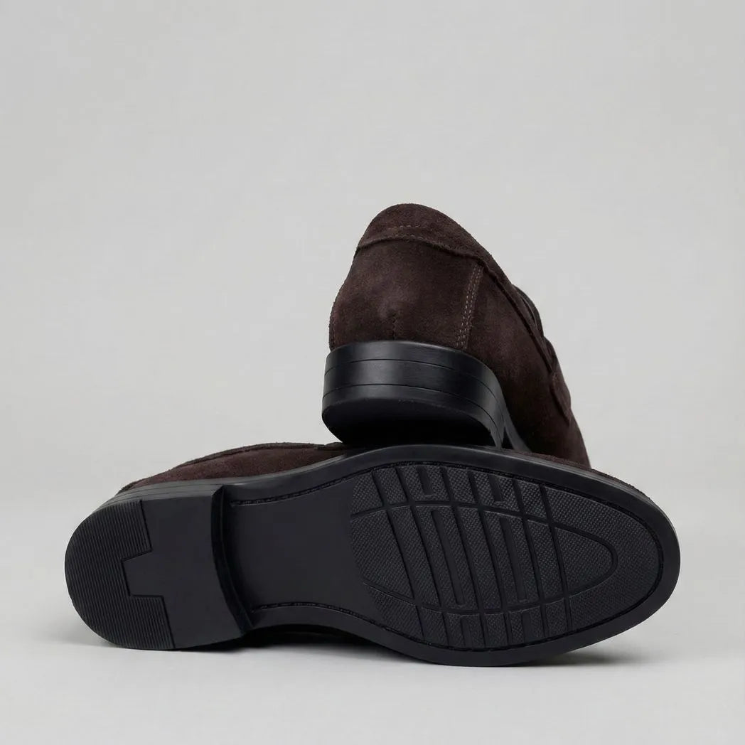 Mocassim Turim Loafer Camurça Marrom